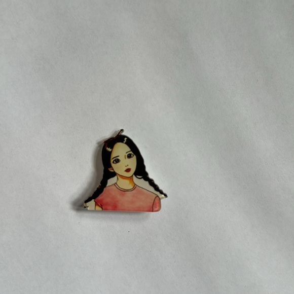 Fashion pin - free with a purchase of an item - Picture 6 of 6